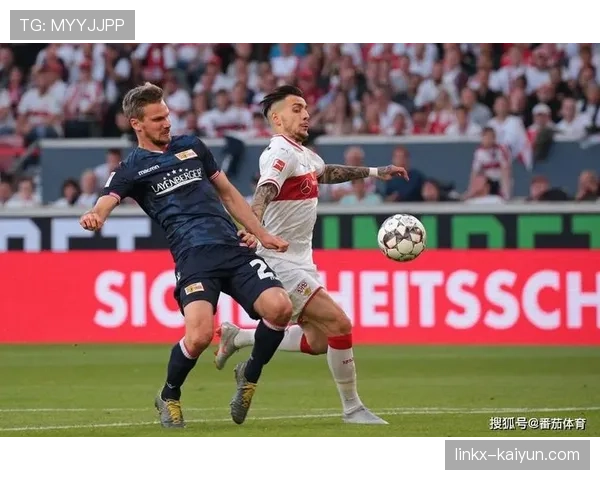 深度报道:解析斯图加特高位逼抢如何击垮柏林联防线